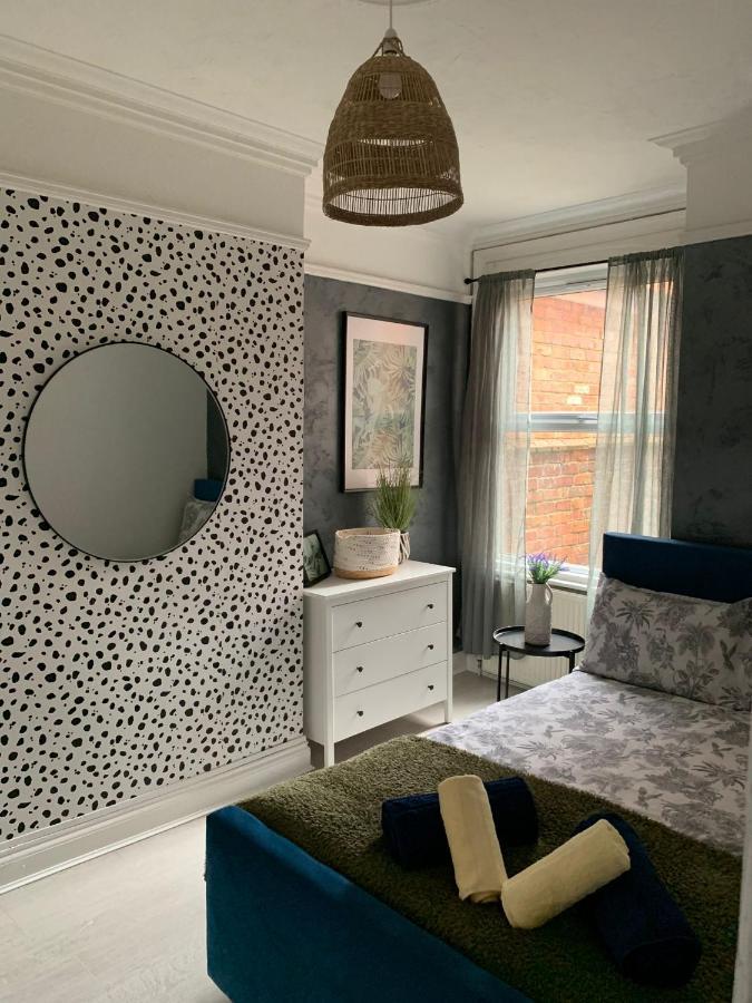 House Of Cosy Dots Villa Нортхамптън Екстериор снимка