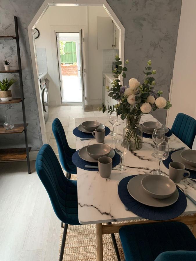 House Of Cosy Dots Villa Нортхамптън Екстериор снимка